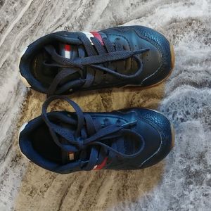 Tommy Hilfiger toddler boy shoes size 8
